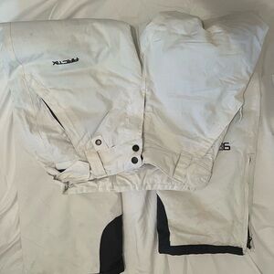 Arctix women’s ski pants